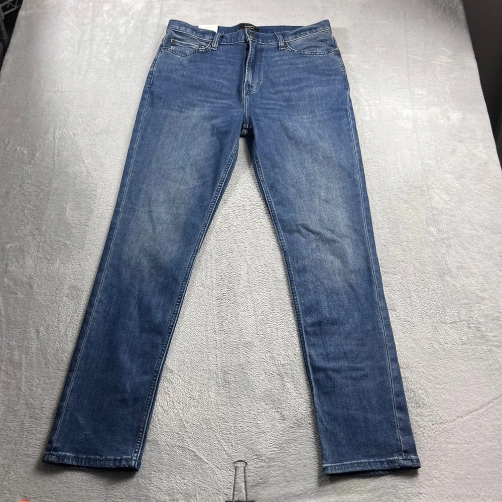 Banana Republic Travel Slim Jeans Mens 34x32 Medium Wash Blue Denim Pants New